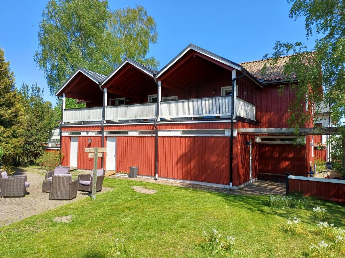 Hotel Strandbo Nauvo Extérieur photo