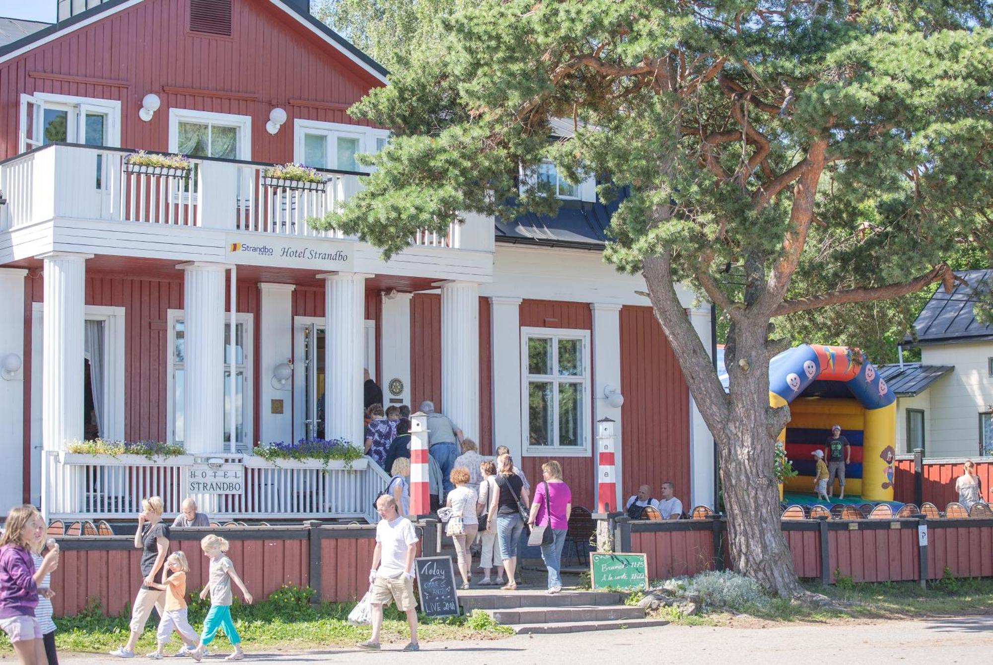 Hotel Strandbo Nauvo Extérieur photo