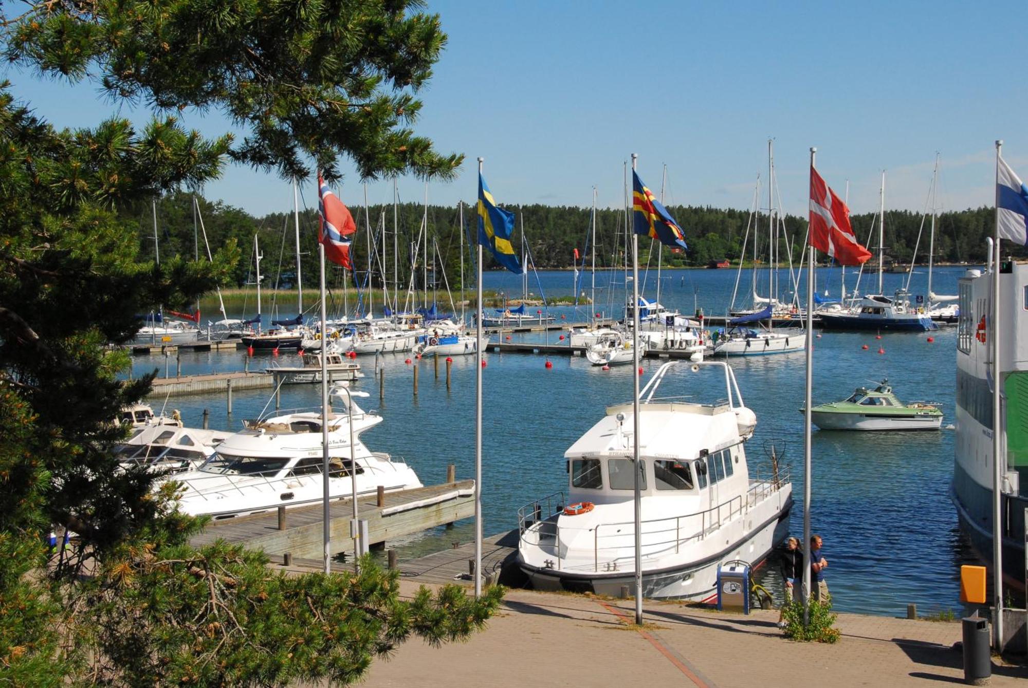 Hotel Strandbo Nauvo Extérieur photo