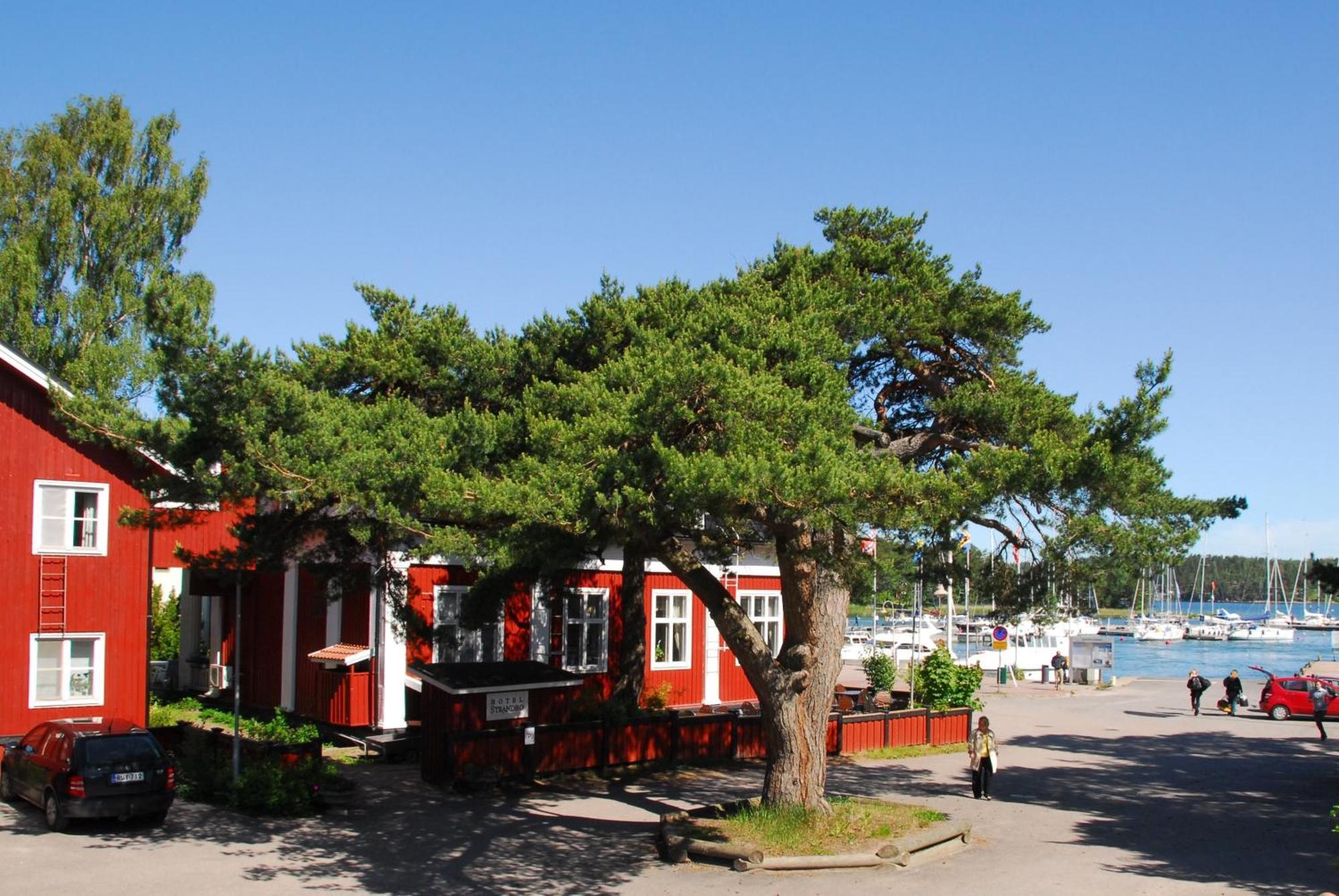 Hotel Strandbo Nauvo Extérieur photo